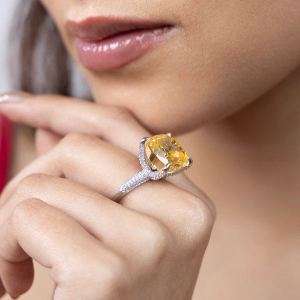 Golden Embrace Trillion-Cut Ring