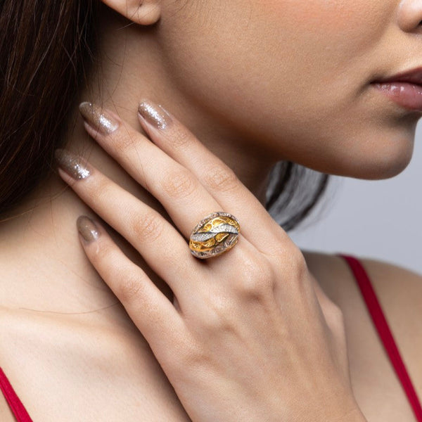 Golden Filigree Embrace Ring