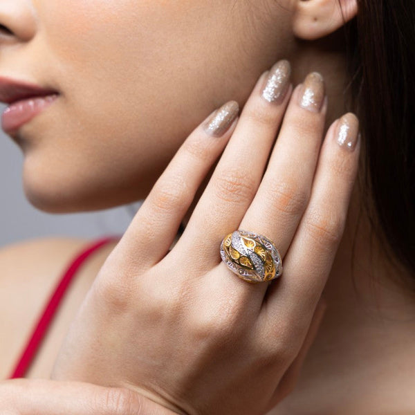Golden Filigree Embrace Ring