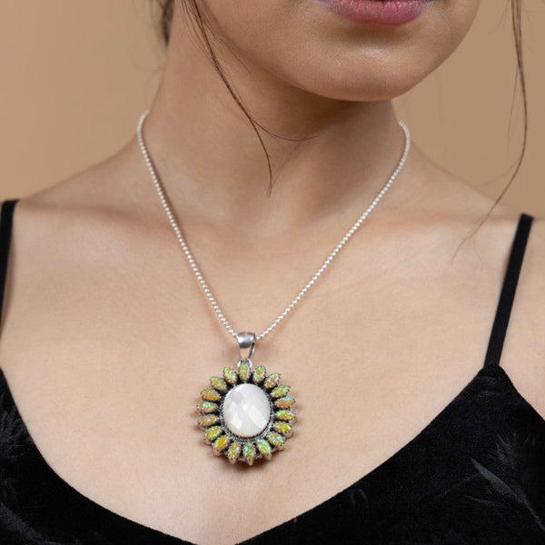 Sunburst Glow Pendant