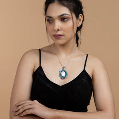 Elegant Blue Radiance Pendant