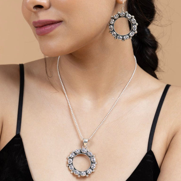 Radiant Circle Sterling Silver Pendant Set