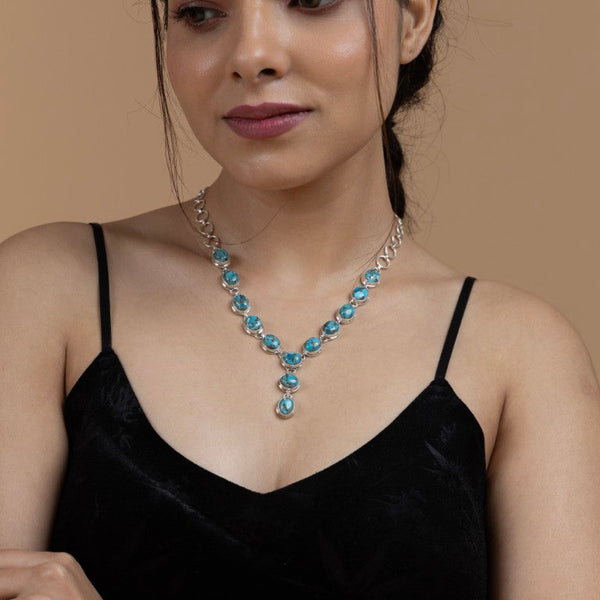 Elegant Blue Stone Necklace