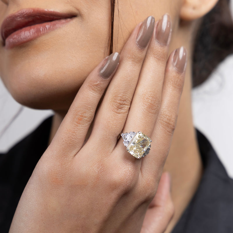 Golden Radiance Cushion-Cut Ring