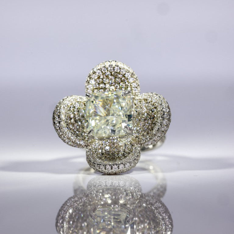 Blooming Diamond Halo Ring