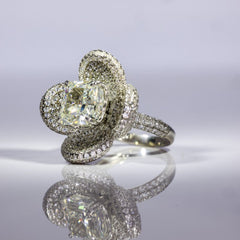 Blooming Diamond Halo Ring