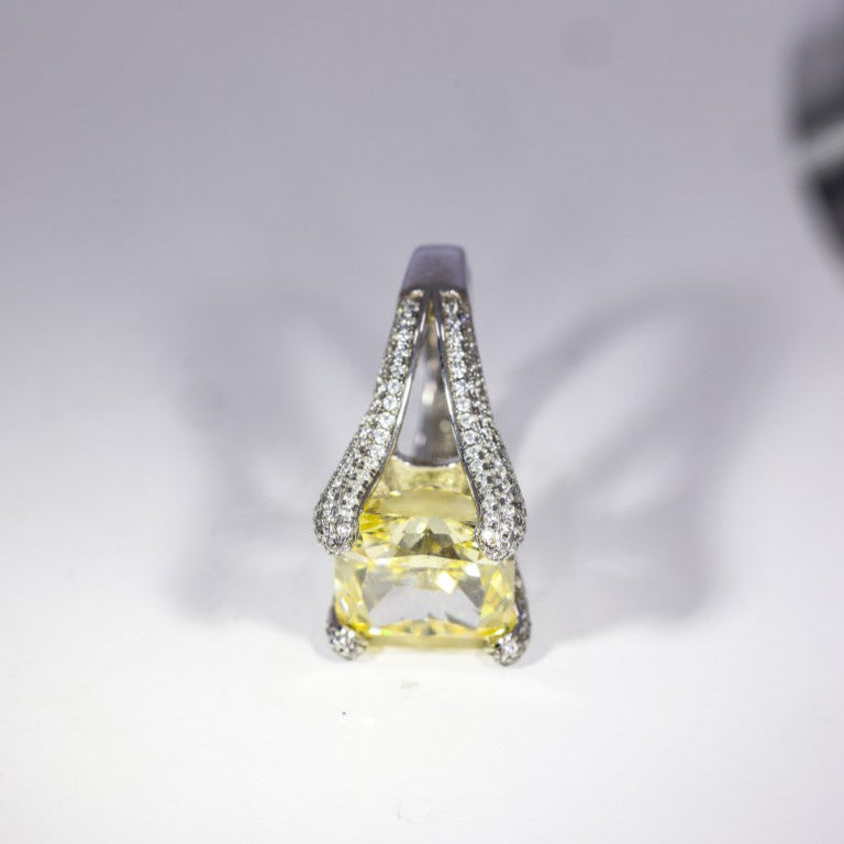 Starburst Yellow Diamond Ring