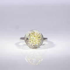 Golden Radiance Solitaire Ring